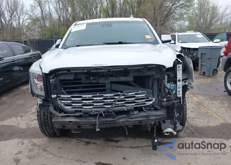 2018 GMC Yukon Denali z USA, uszkodzony, nr VIN 1GKS2CKJ5JR210184